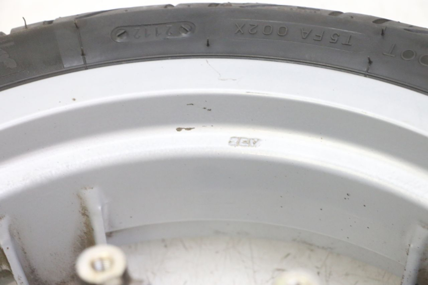 photo de VOORVELG EN BAND PEUGEOT SATELIS 125 (2013 - 2018) - Andere kijkhoek