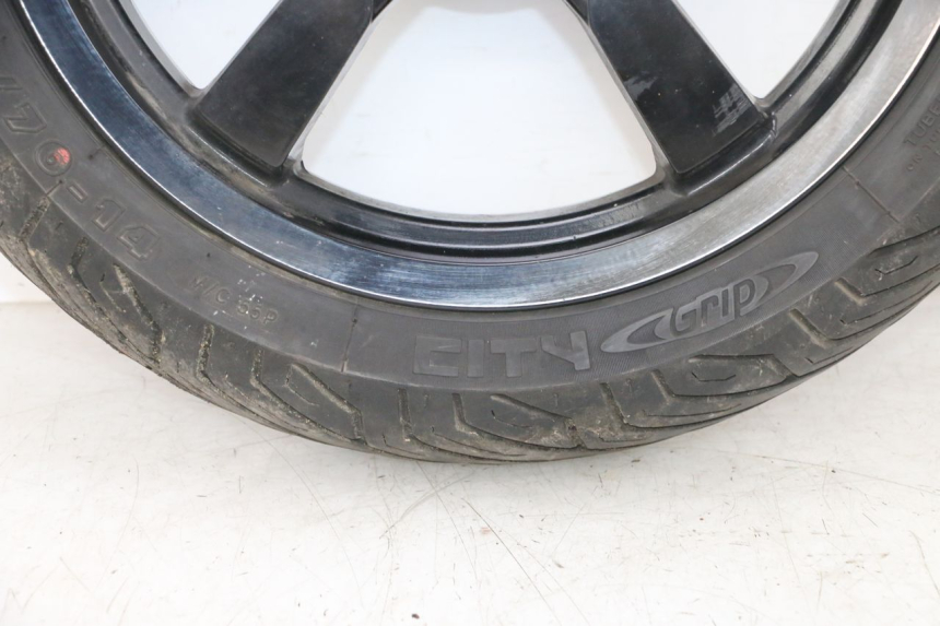 photo de VOORVELG EN BAND PEUGEOT SATELIS 125 (2013 - 2018) - Detailaanzicht