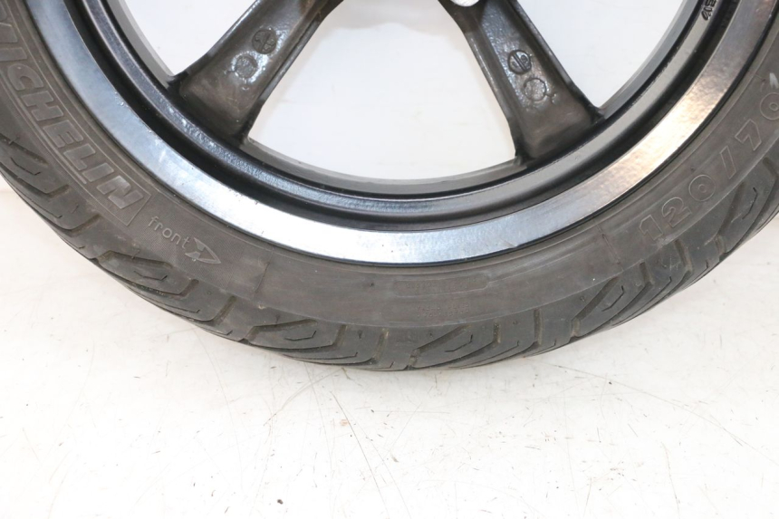 photo de VOORVELG EN BAND PEUGEOT SATELIS 125 (2013 - 2018) - Markeringen en referenties