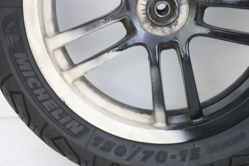 photo de VOORVELG EN BAND PEUGEOT SPEEDFIGHT 4 4T EFI 50 (2021 - 2025) - Kenmerkende details