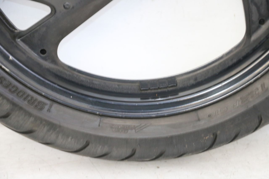 photo de VOORVELG EN BAND HONDA ST PAN EUROPEAN 1300 (2002 - 2013) - Zoom op componenten