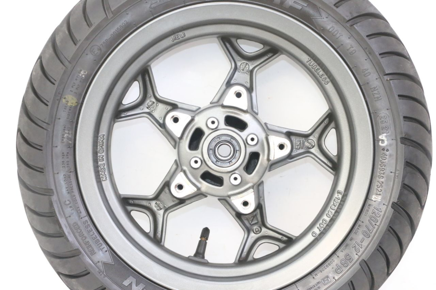 photo de VOORVELG EN BAND APRILIA SXR 50 (2021 - 2023) - Markeringen en referenties