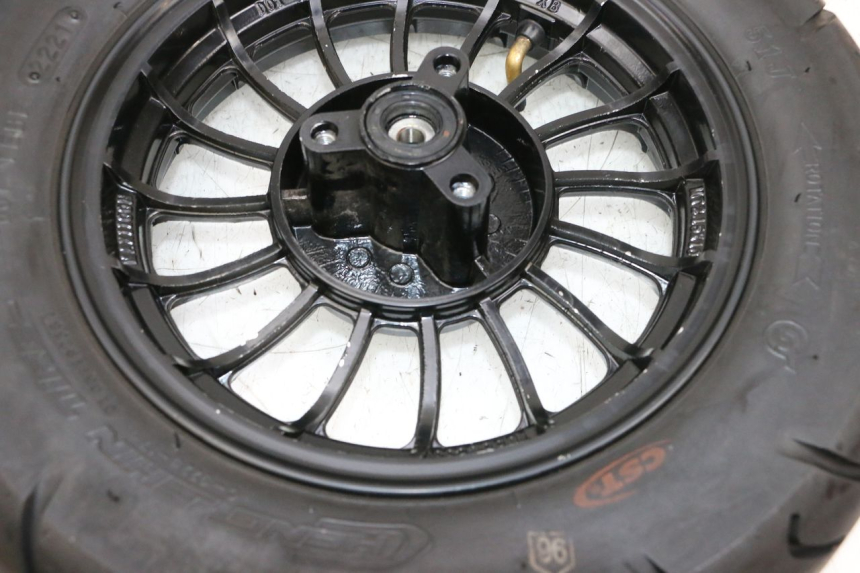 photo de VOORVELG EN BAND NECO TEMPO 4T 50 (2022 - 2026) - Zoom op gebruiksstaat