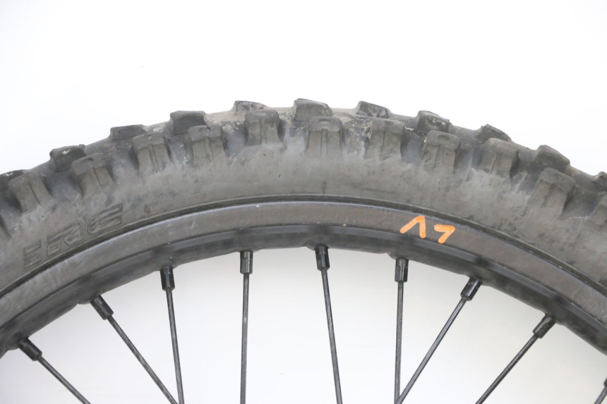 photo de VOORVELG EN BAND YAMAHA TTR 125 (2000 - 2020) - Focus op structuur