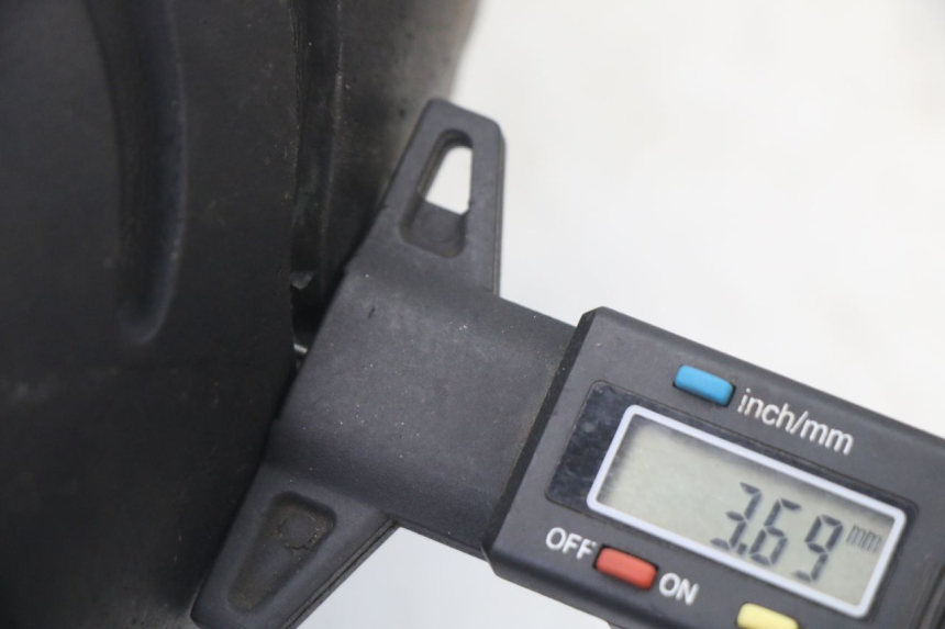 photo de VOORVELG EN BAND PEUGEOT VIVACITY NEW 2T 50 (2008 - 2017) - Detailaanzicht