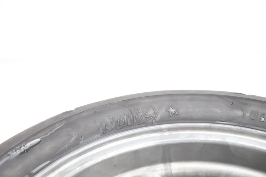 photo de VOORVELG EN BAND PEUGEOT VIVACITY 50 (2004 - 2009) - Detailaanzicht