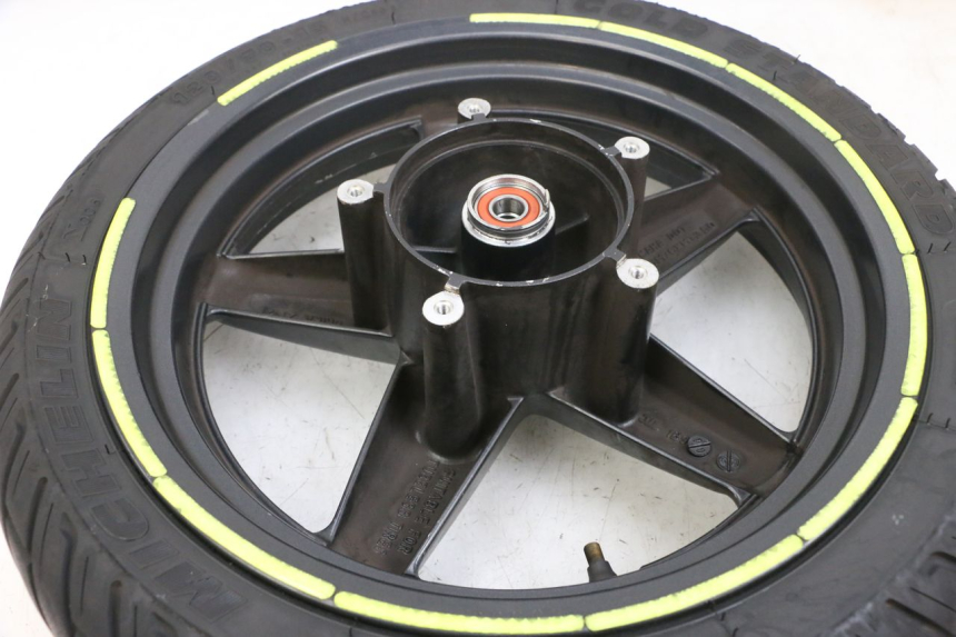 photo de VOORVELG EN BAND YAMAHA XMAX X-MAX 125 (2006 - 2009) - Overzicht