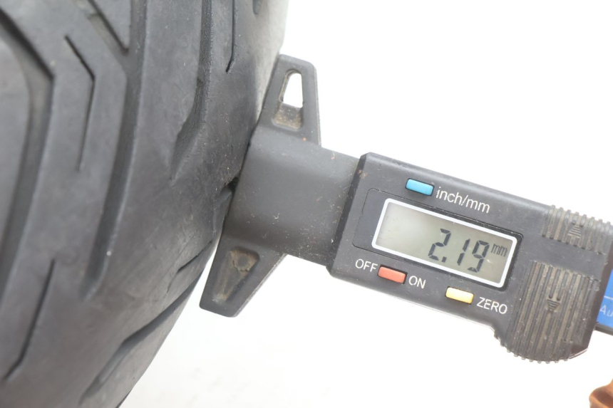 photo de VOORVELG EN BAND YAMAHA X-MAX XMAX 125 (2010 - 2013) - Visuele inspectie