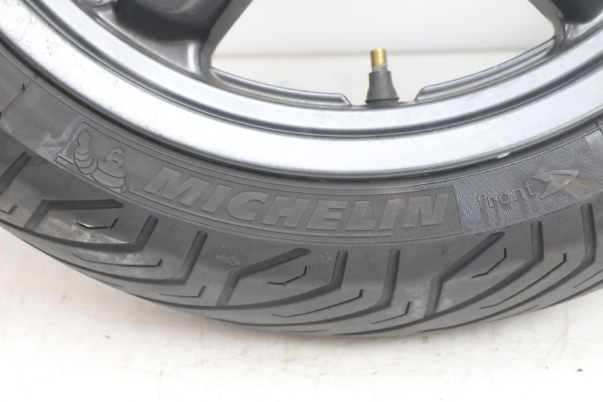 photo de VOORVELG EN BAND YAMAHA X-MAX XMAX 125 (2010 - 2013) - Focus op structuur