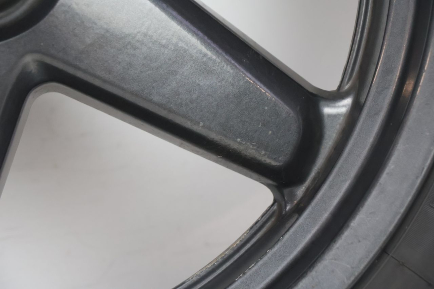 photo de VOORVELG EN BAND YAMAHA X-MAX XMAX 125 (2010 - 2013) - Staat van het oppervlak