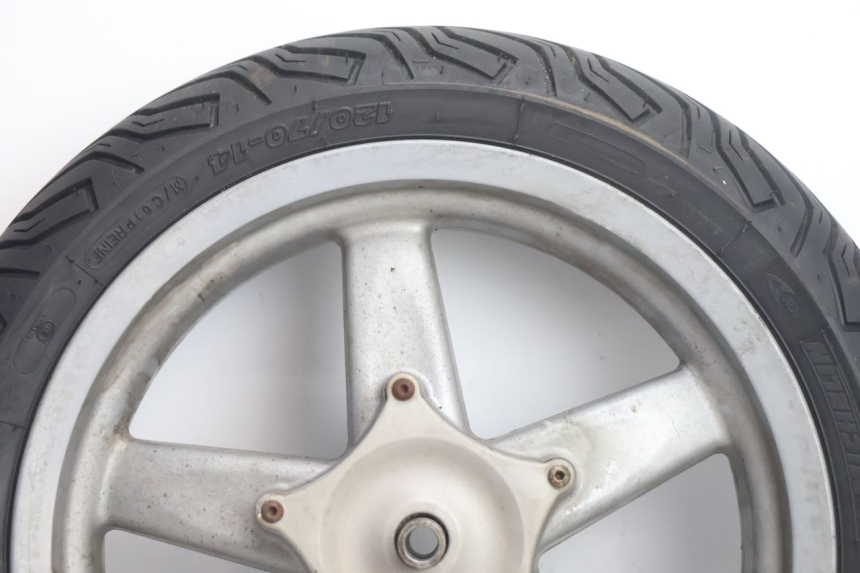 photo de VOORVELG EN BAND PIAGGIO X8 STREET 125 (2006 - 2007) - Detail van het onderdeel