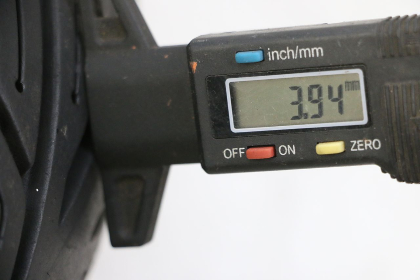 photo de VOORVELG EN BAND PIAGGIO XEVO - X EVO 125 (2007 - 2017) - Zoom op gebruiksstaat