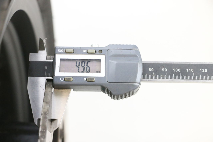 photo de VOORVELG EN BAND PIAGGIO XEVO - X EVO 125 (2007 - 2017) - Andere kijkhoek