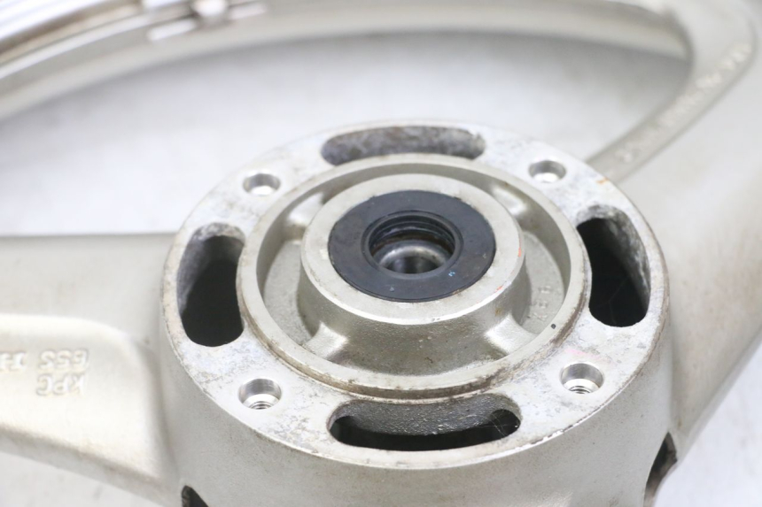 photo de VOORVELG EN BAND HONDA XLV VARADERO 125 (2000 - 2006) - Gecontroleerd onderdeel