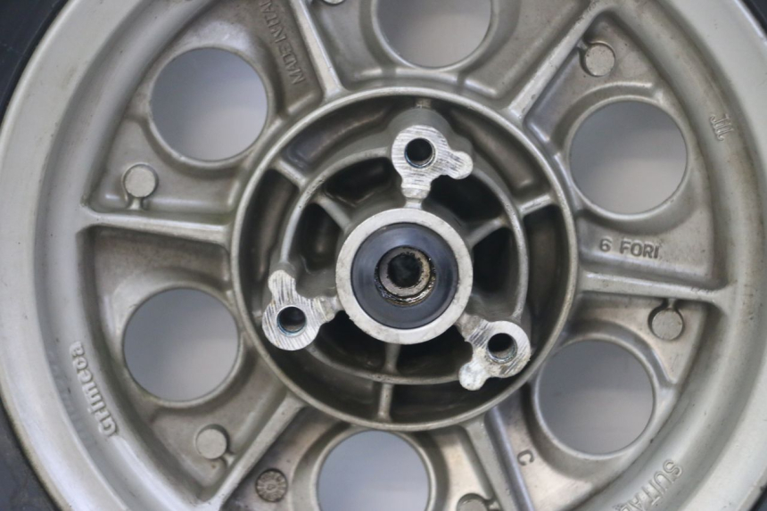 photo de VOORVELG EN BAND YAMAHA BW'S NG NEXT GENERATION 50 (1996 - 2003) - Kenmerkende details