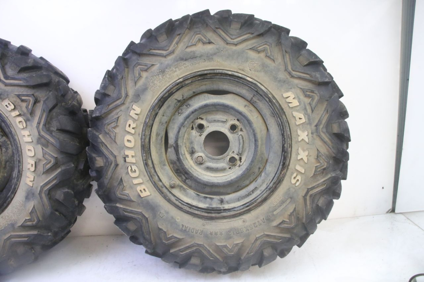 photo de VOORVELG EN BAND YAMAHA YFM GRIZZLY 550 (2008 - 2015) - Technische close-up