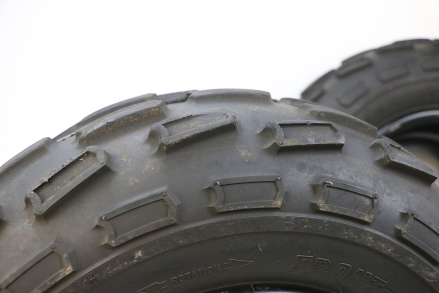 photo de VOORVELG EN BAND YAMAHA YFM R RAPTOR 250 (2008 - 2014) - Detail van het onderdeel