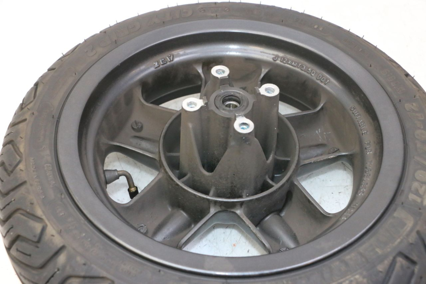 photo de VOORVELG EN BAND YAMAHA YP MAJESTY 125 (2007 - 2010) - Overzicht