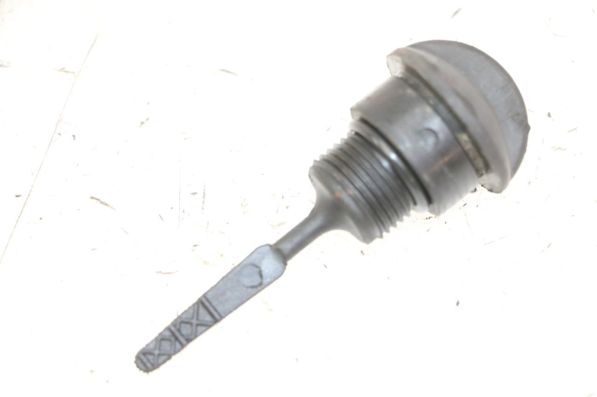 photo de MOTORENOLIEPEILSTOK PIAGGIO VESPA LX 150 (2005 - 2013) - Detail van het onderdeel