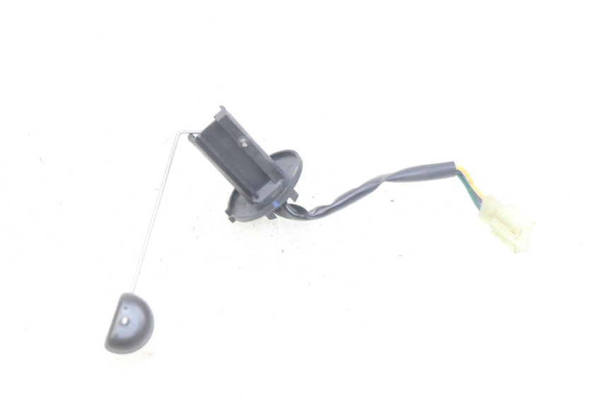 photo de BRANDSTOFNIVEAUMETER TANK KYMCO AGILITY 16+ 4T 50 (2018 - 2023) - Zoom op gebruiksstaat