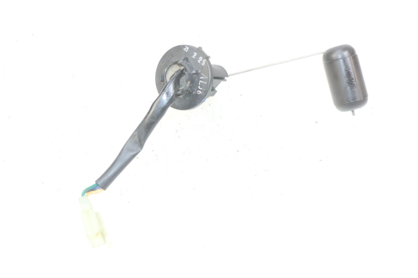 photo de BRANDSTOFNIVEAUMETER TANK KYMCO AGILITY 16+ 4T 50 (2018 - 2023) - Andere kijkhoek