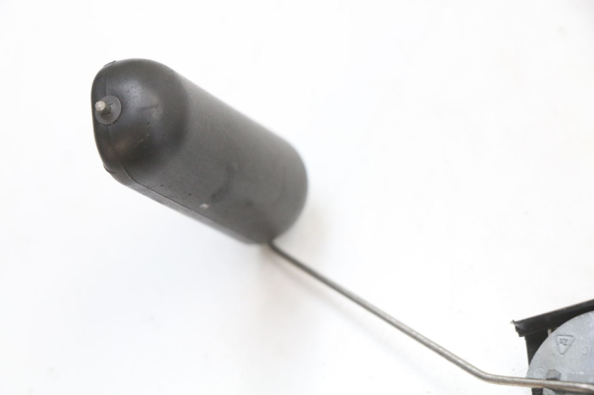 photo de BRANDSTOFNIVEAUMETER TANK KYMCO AGILITY 4T 50 (2005 - 2018) - Andere kijkhoek