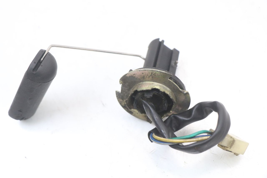 photo de BRANDSTOFNIVEAUMETER TANK KYMCO AGILITY 4T 50 (2005 - 2018) - Andere kijkhoek