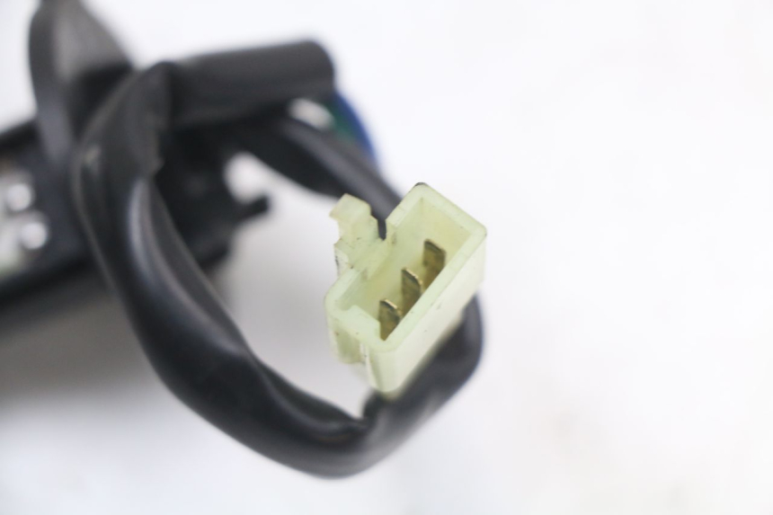 photo de BRANDSTOFNIVEAUMETER TANK KYMCO AGILITY 4T 50 (2018 - 2022) - Andere kijkhoek