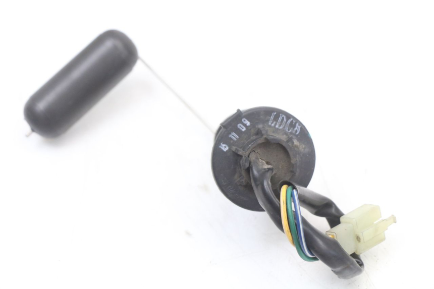 photo de BRANDSTOFNIVEAUMETER TANK KYMCO AGILITY CARRY 50 (2011 - 2020) - Technische close-up