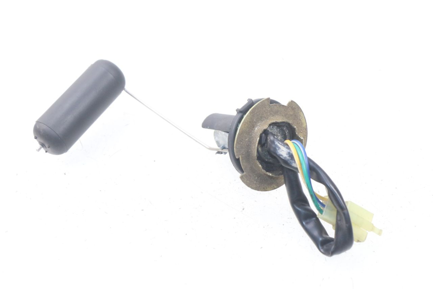 photo de BRANDSTOFNIVEAUMETER TANK KYMCO AGILITY FR 2T 50 (2012 - 2017) - Zoom op gebruiksstaat