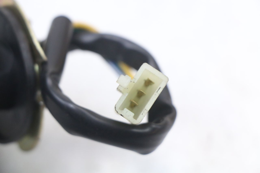 photo de BRANDSTOFNIVEAUMETER TANK KYMCO AGILITY FR 2T 50 (2012 - 2017) - Andere kijkhoek