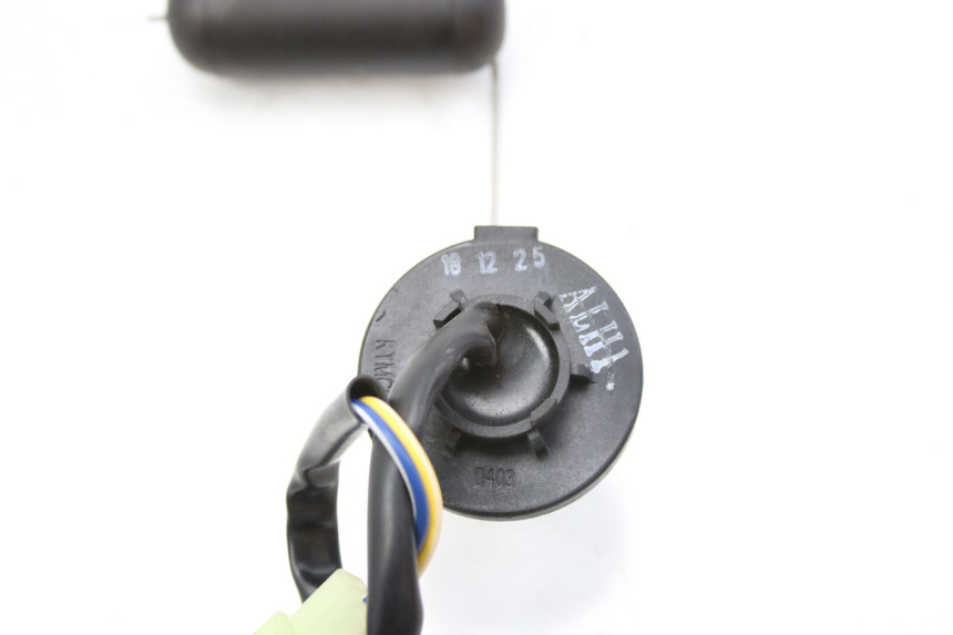 photo de BRANDSTOFNIVEAUMETER TANK KYMCO AGILITY NAKED RENOUVO 4T 50 (2018 - 2020) - Technische close-up