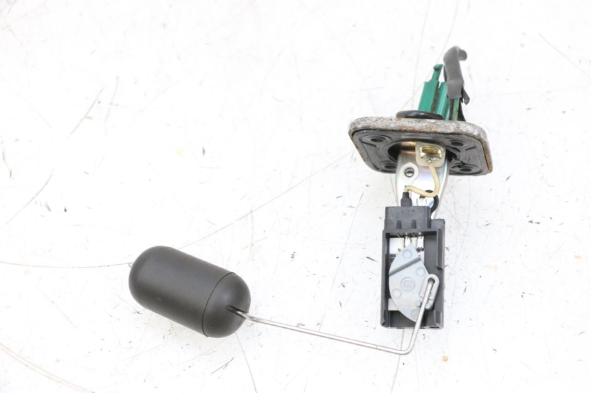 photo de BRANDSTOFNIVEAUMETER TANK MBK BOOSTER SPIRIT NAKED 50 (2004 - 2017) - Overzicht