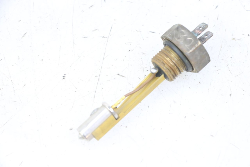photo de BRANDSTOFNIVEAUMETER TANK HONDA CBF 500 (2004 - 2007) - Detail van het onderdeel