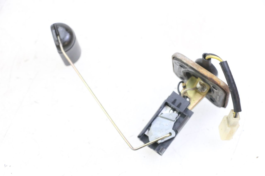 photo de BRANDSTOFNIVEAUMETER TANK PEUGEOT CITYSTAR 2T 50 (2018 - 2021) - Andere kijkhoek