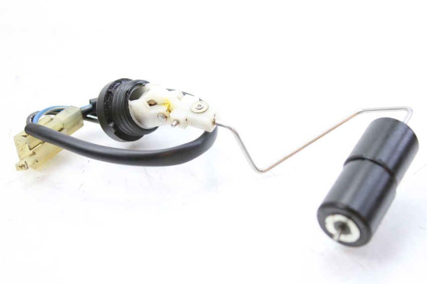 photo de BRANDSTOFNIVEAUMETER TANK SUZUKI CP 80 (1985 - 1996) - Hoofdaanzicht