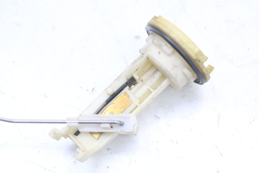 photo de BRANDSTOFNIVEAUMETER TANK PEUGEOT ELYSTAR 50 (2002 - 2014) - Detail van het onderdeel