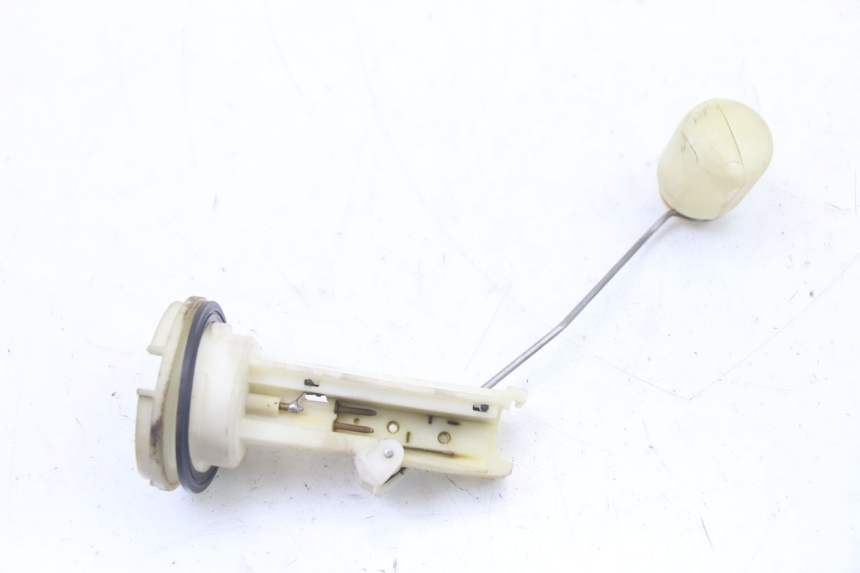 photo de BRANDSTOFNIVEAUMETER TANK PEUGEOT ELYSTAR 50 (2002 - 2014) - Andere kijkhoek