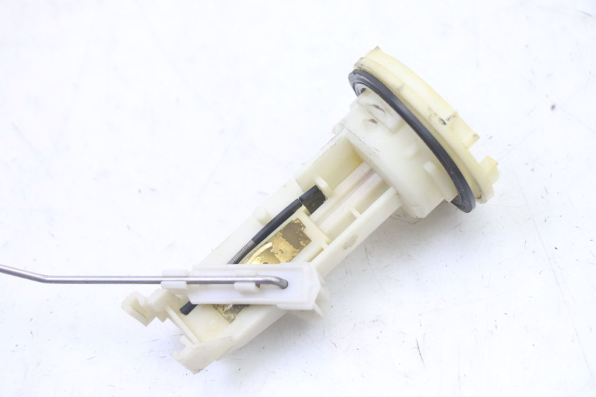 photo de BRANDSTOFNIVEAUMETER TANK PEUGEOT ELYSTAR 50 (2002 - 2014) - Detail van het onderdeel