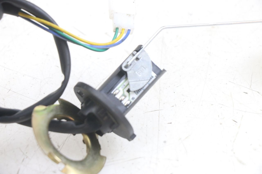 photo de BRANDSTOFNIVEAUMETER TANK JM MOTORS EVOLIS 4T 50 (2018 - 2022) - Detail van het onderdeel