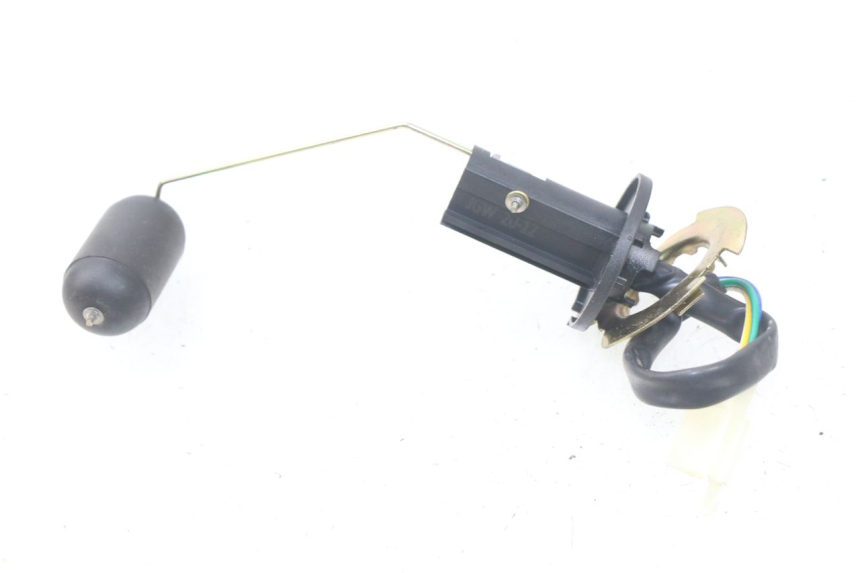 photo de BRANDSTOFNIVEAUMETER TANK JM MOTORS F45i 4T 50 (2020 - 2023) - Andere kijkhoek