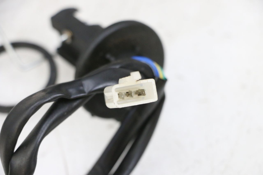 photo de BRANDSTOFNIVEAUMETER TANK BTC FELICE SPORT 50 - Zoom op gebruiksstaat