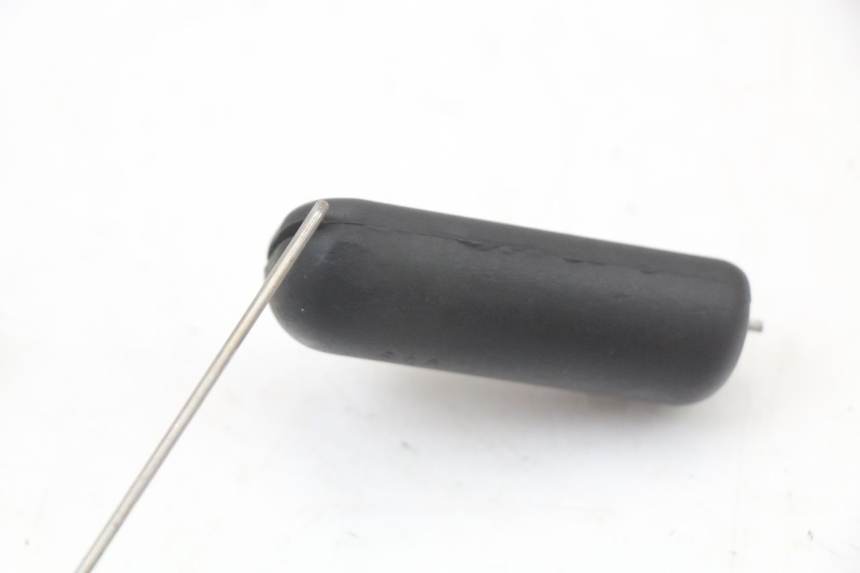 photo de BRANDSTOFNIVEAUMETER TANK HONDA FES PANTHEON 2T 125 (1998 - 2002) - Technische close-up