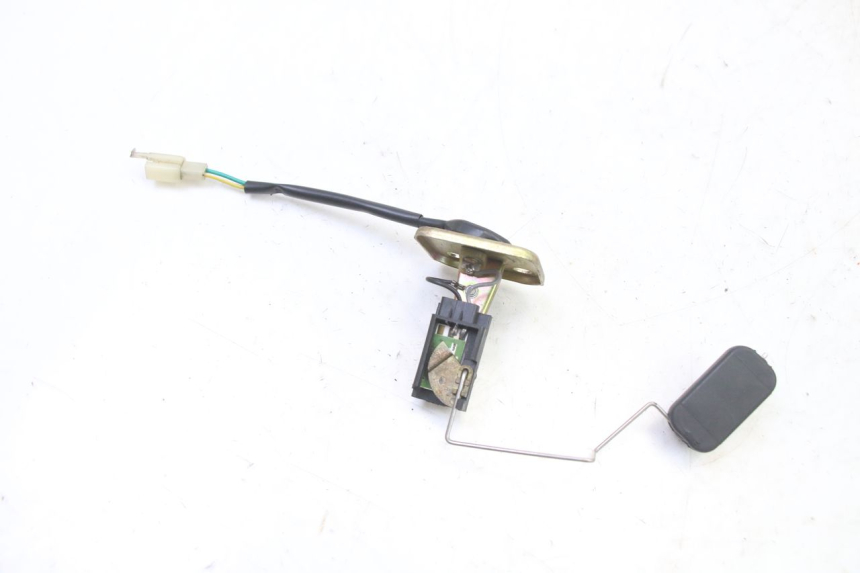 photo de BRANDSTOFNIVEAUMETER TANK SYM FIDDLE 3 III 125 (2014 - 2020) - Zoom op gebruiksstaat