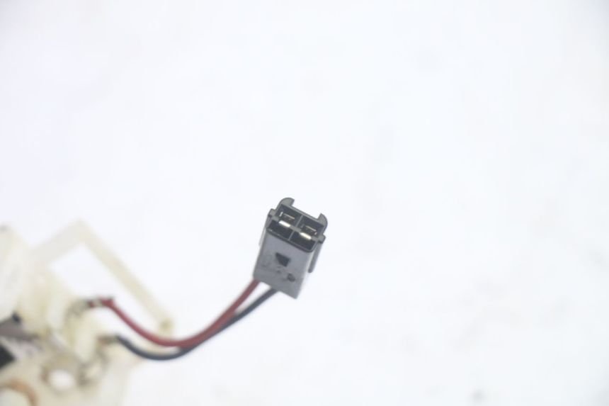 photo de BRANDSTOFNIVEAUMETER TANK YAMAHA FJR ABS 1300 (2006 - 2012) - Zoom op gebruiksstaat