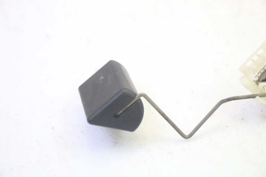 photo de BRANDSTOFNIVEAUMETER TANK YAMAHA FJR ABS 1300 (2006 - 2012) - Andere kijkhoek