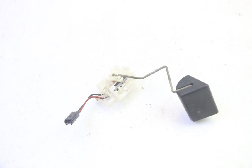 photo de BRANDSTOFNIVEAUMETER TANK YAMAHA FJR ABS 1300 (2006 - 2012) - Technische close-up