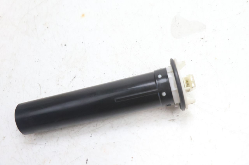 photo de BRANDSTOFNIVEAUMETER TANK PIAGGIO FLY 2T 50 (2004 - 2017) - Hoofdaanzicht