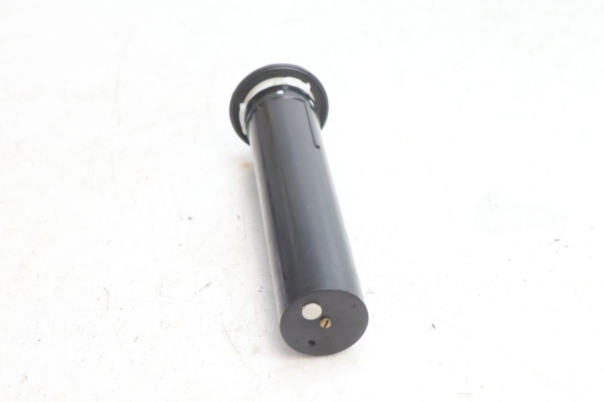 photo de BRANDSTOFNIVEAUMETER TANK PIAGGIO FLY 2T 50 (2004 - 2017) - Technische close-up
