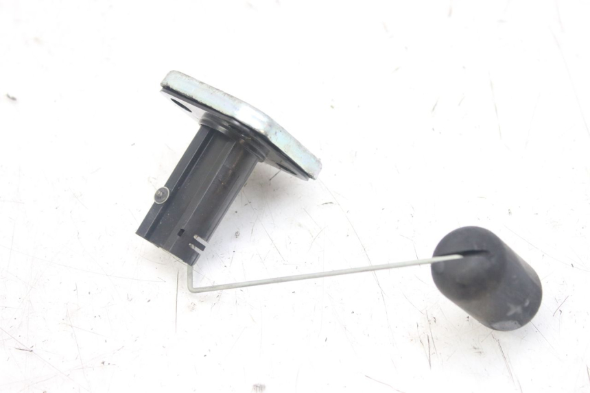 photo de BRANDSTOFNIVEAUMETER TANK PIAGGIO FLY 4T 50 (2013 - 2017) - Hoofdaanzicht